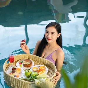 Hotel Nostalgia Boutique Đà Nẵng